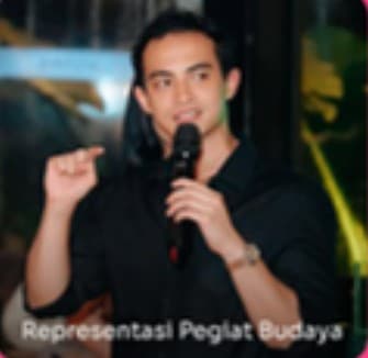 Omara Esteghlal, B.A (Philosophy & Psychology)